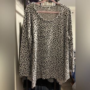 EUC. Lightweight Polka Dot Sweater